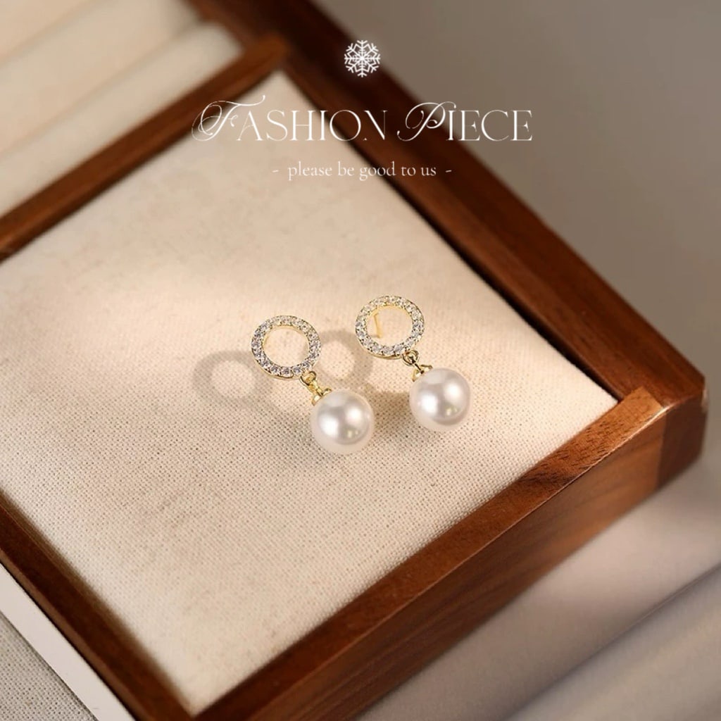 18K gold diamond pearl earrings - 3