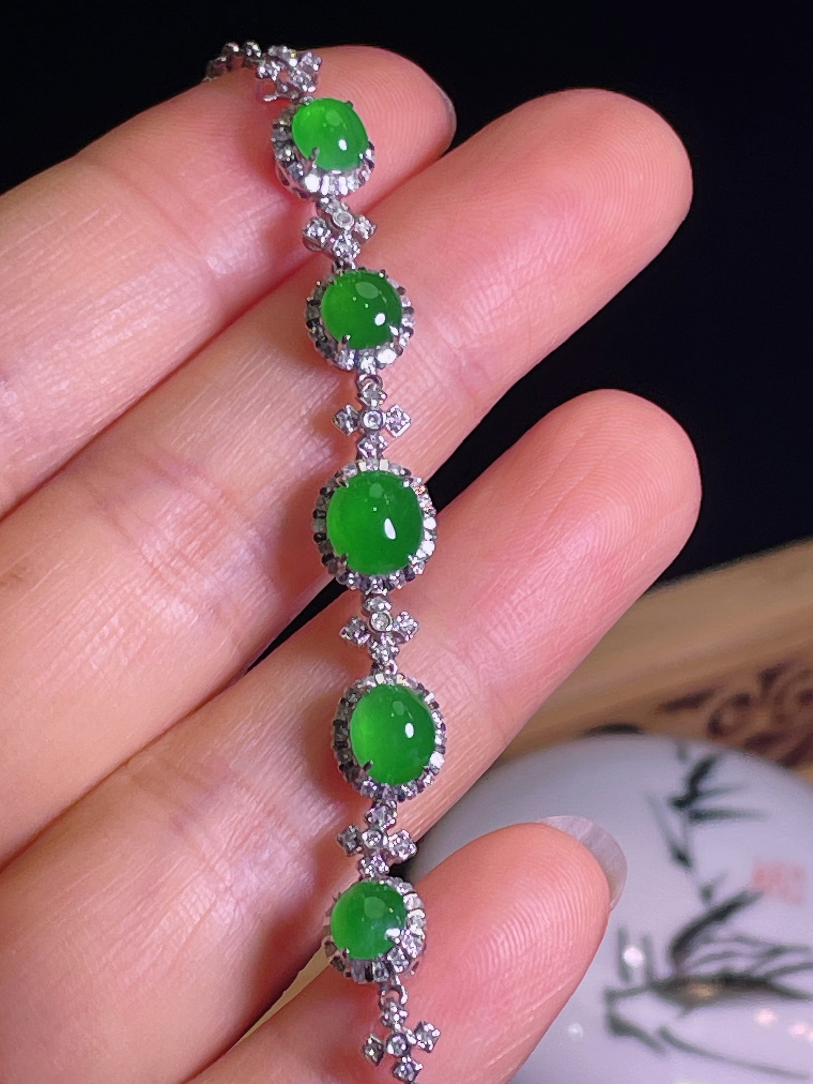 18K gold diamond jade bracelet - 2