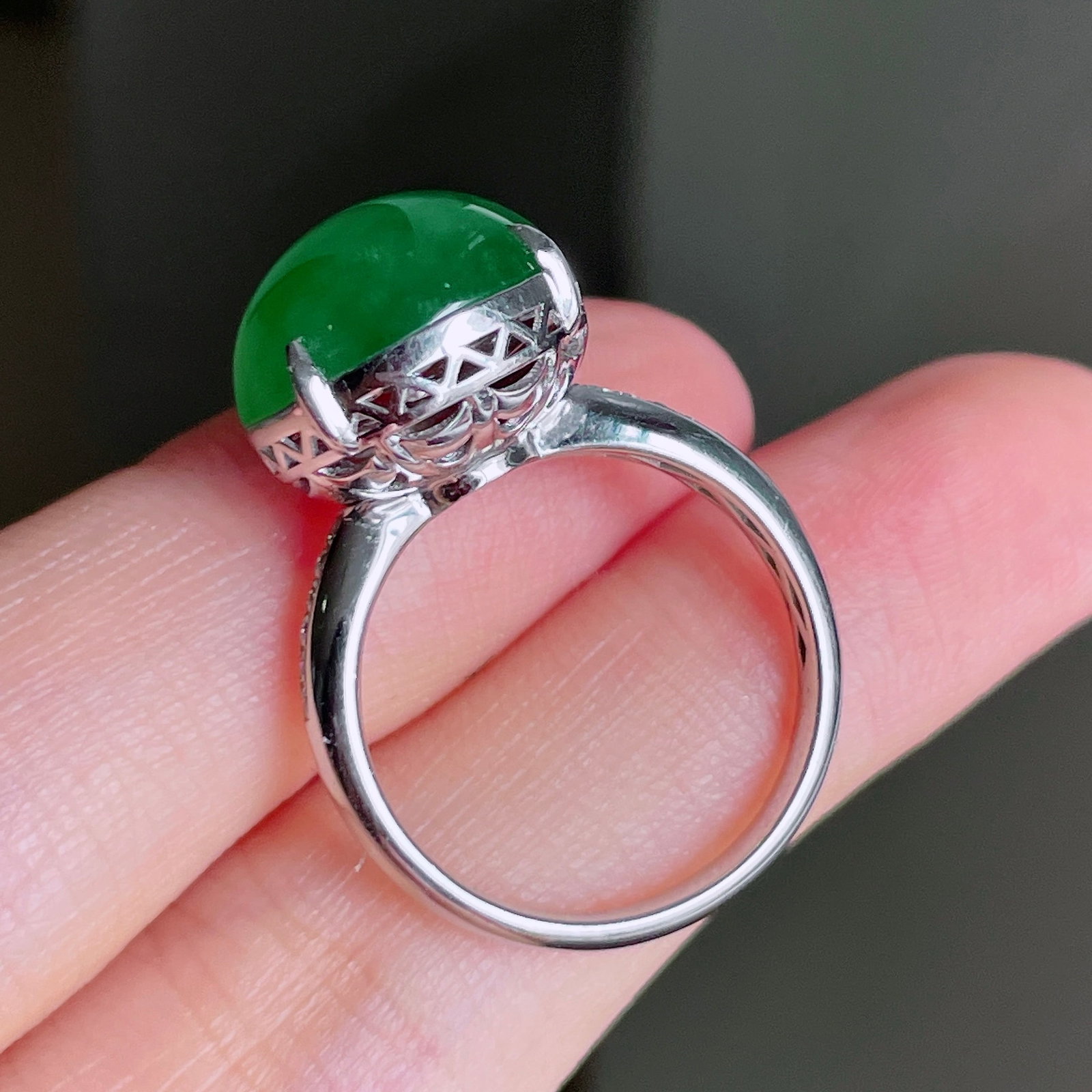 18K gold jade ring - 5
