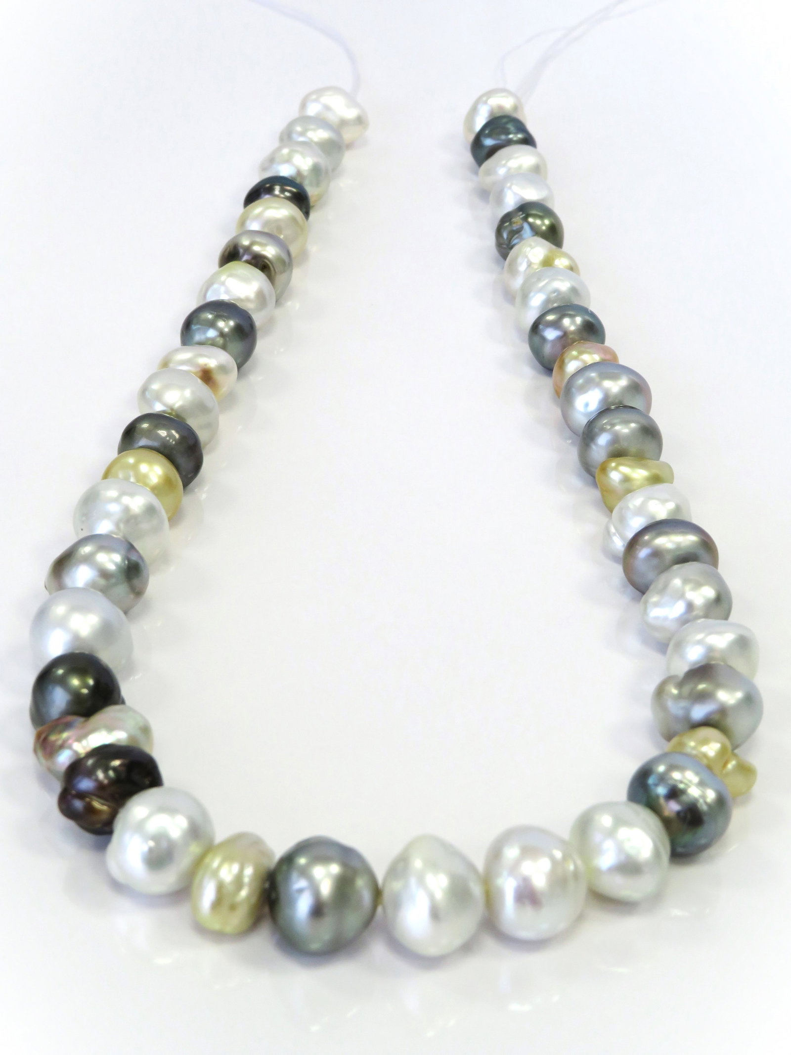 9-14mm Mix Button-Baroque Multi-Color Tahitian, White/Golden South Sea and Keshi Pearl Necklace: Title: 9-14mm Mix Button-Baroque Multi-Color Tahitian, White/Golden South Sea and Keshi Pearl Necklace Strand Description:A-Grade High luster Multi-Color Mix Button-Baroque, Center-Drilled, with