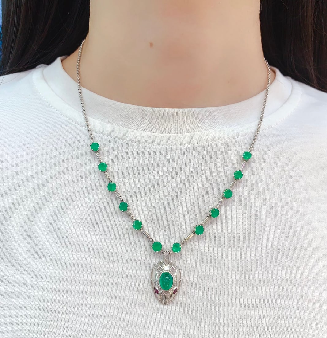 18K Gold Emerald Necklace - 5
