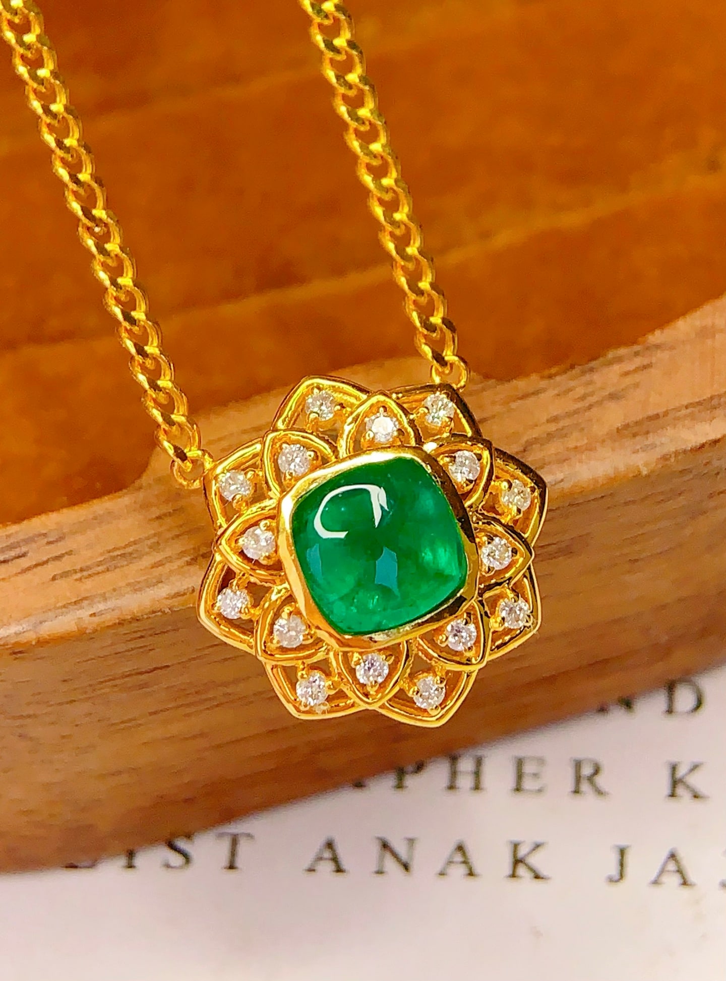 18K gold emerald collar necklace - 4