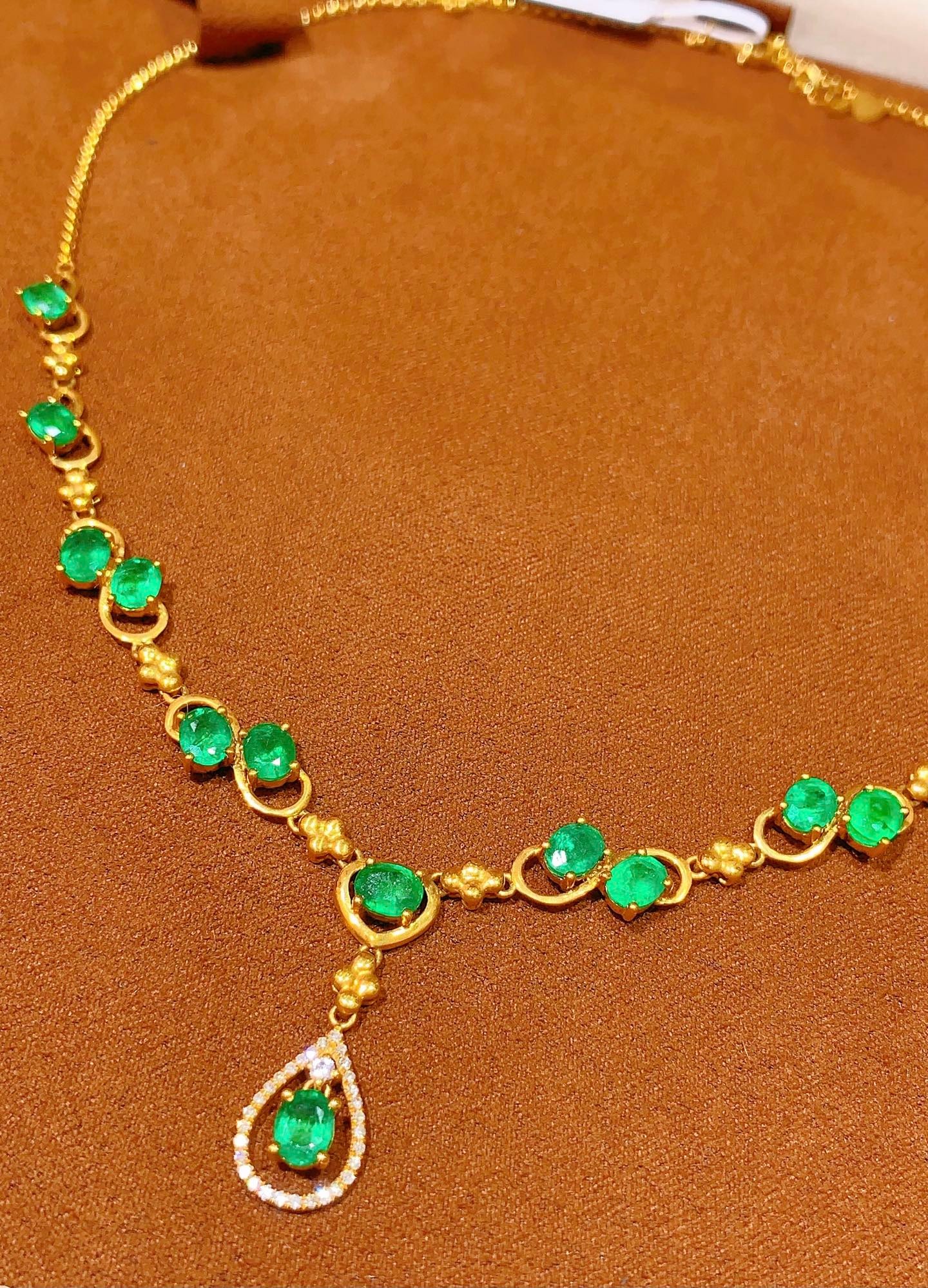 18K gold emerald necklace - 6