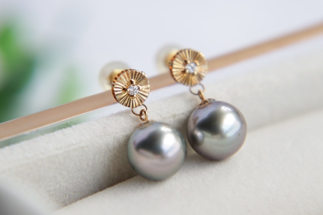 18K gold Tahitian pearl earrings - 3