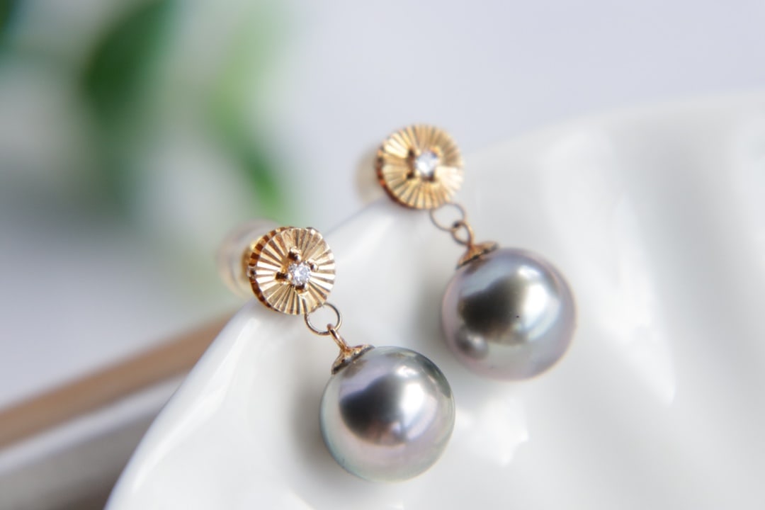 18K gold Tahitian pearl earrings - 8