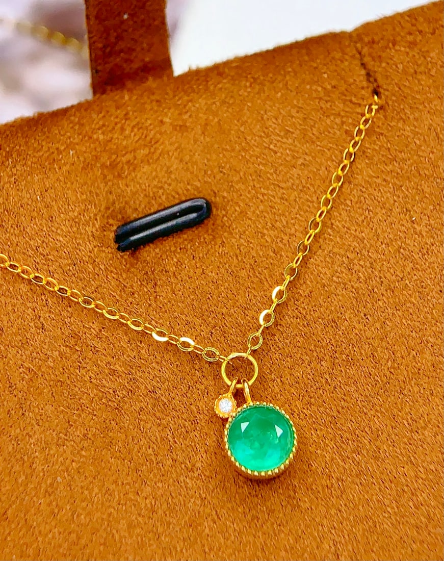 18K gold emerald collarbone necklace - 3