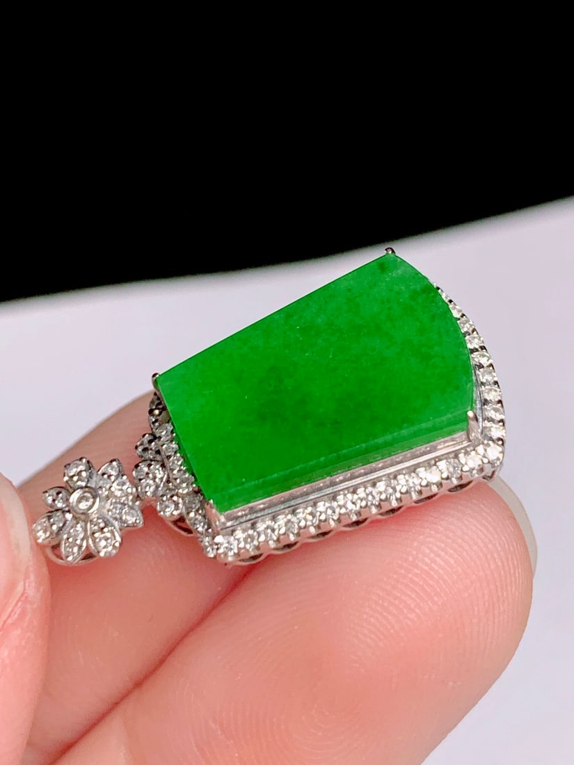 18K gold diamond jade pendant - 5