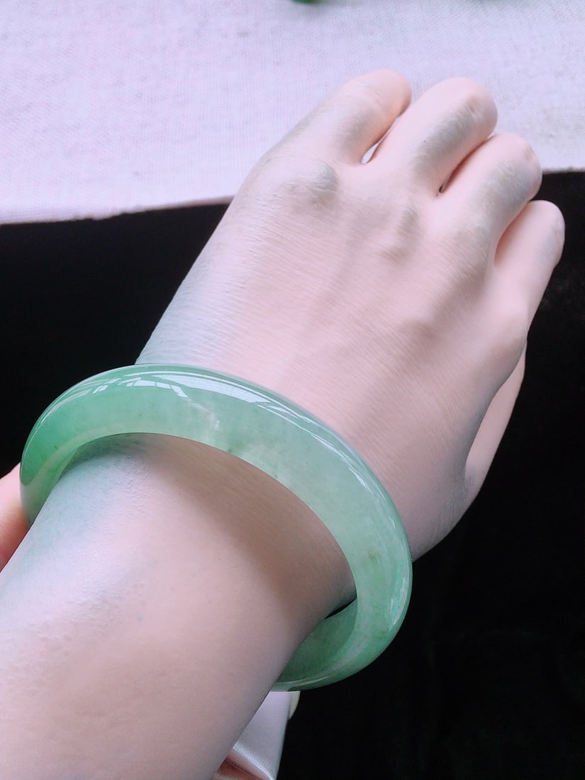 Jade bracelet - 5