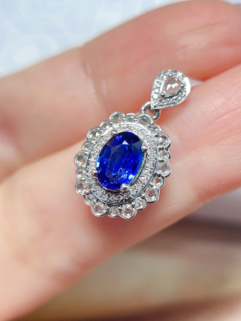 18K gold sapphire pendant (chain not included) - 4