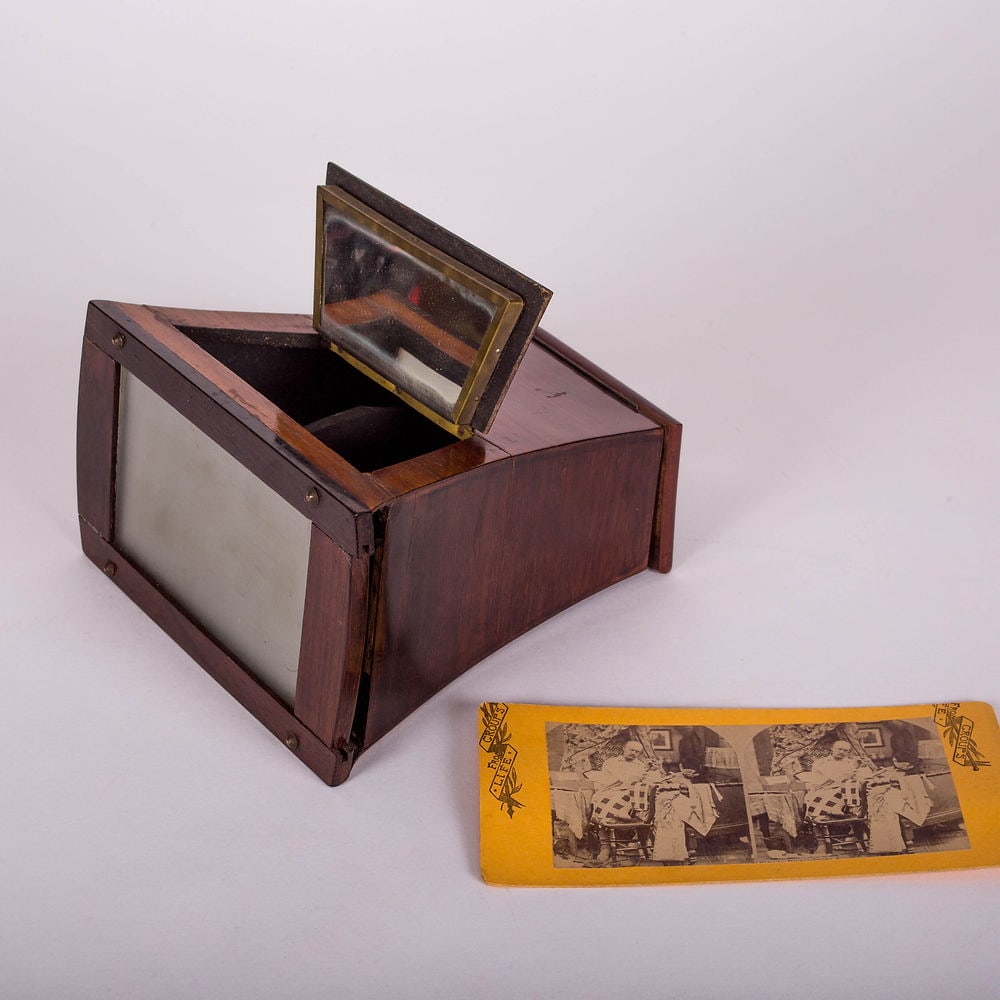 Antique French stereoscopic viewer mahogany 19th. - 3