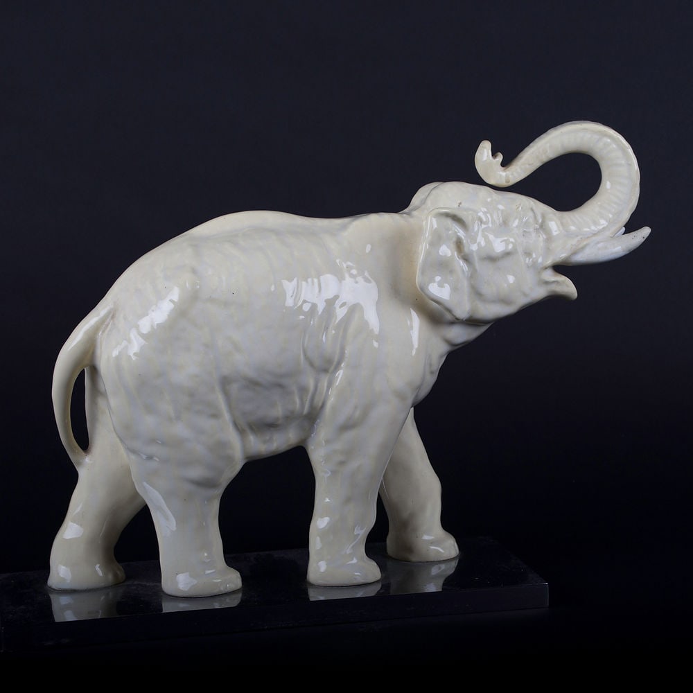 French Art Deco craquele Crackle Ceramic decorative art Elephant: Crackled porcelain art piece were very popular during the art deco period 1920-1940 , this elephant is emblematic of the playfull decorative fashion to depict animal of the 1920's in France .It looks 