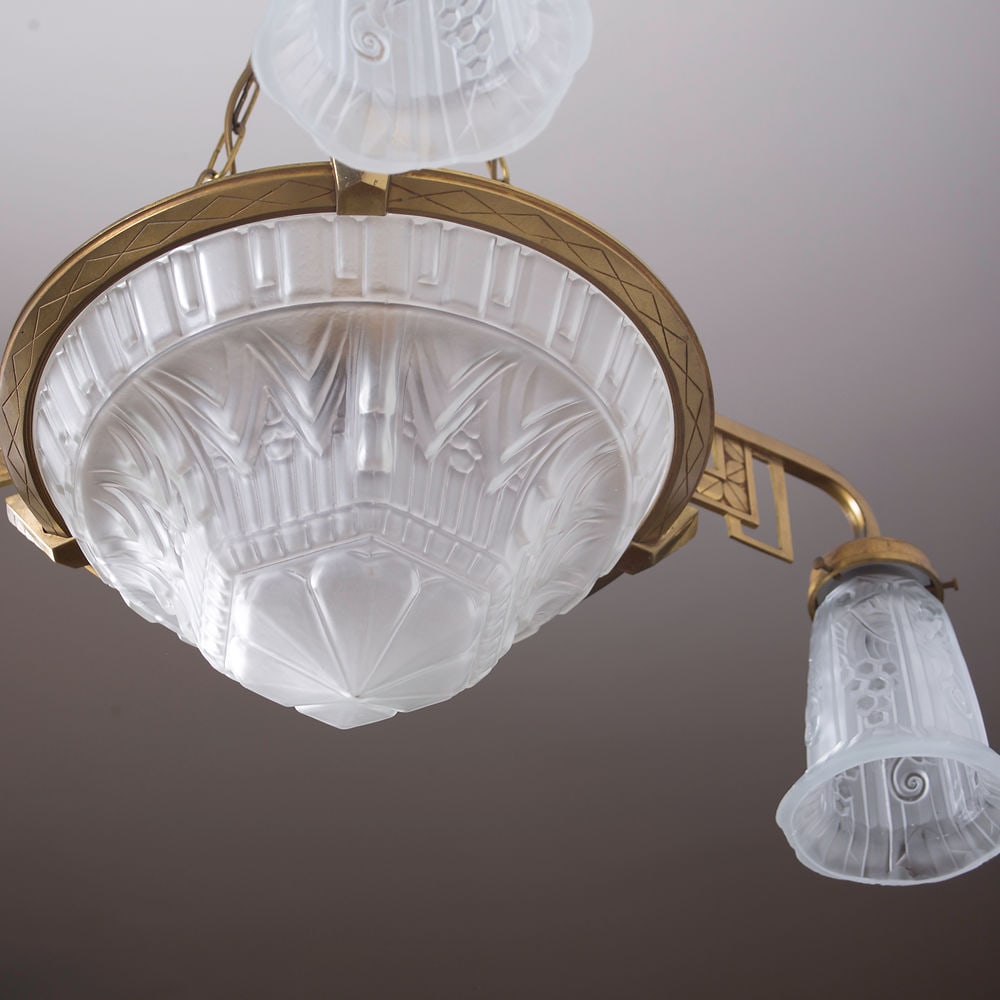 FRENCH Art-Deco Chandelier Manadier pressed glass 4 lights - 7