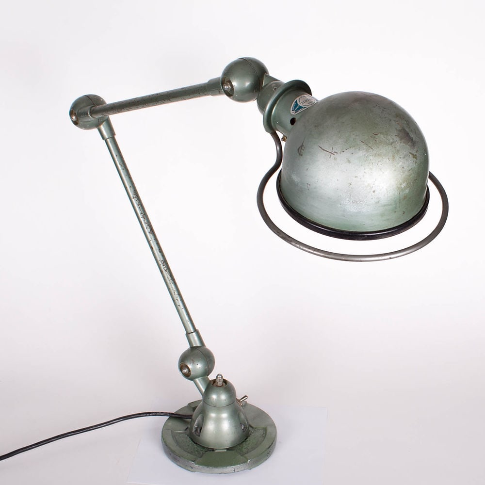 French industrial modernist task lamp Domecq original green finish: FRENCH INDUSTRIAL MODERNIST TASK LAMP DOMECQ ORIGINAL FINISH 2 Arms; French modernist lamp made in the 1950's, by Jean Louis Domecq . It is in original condition with its green metallic paint , other 