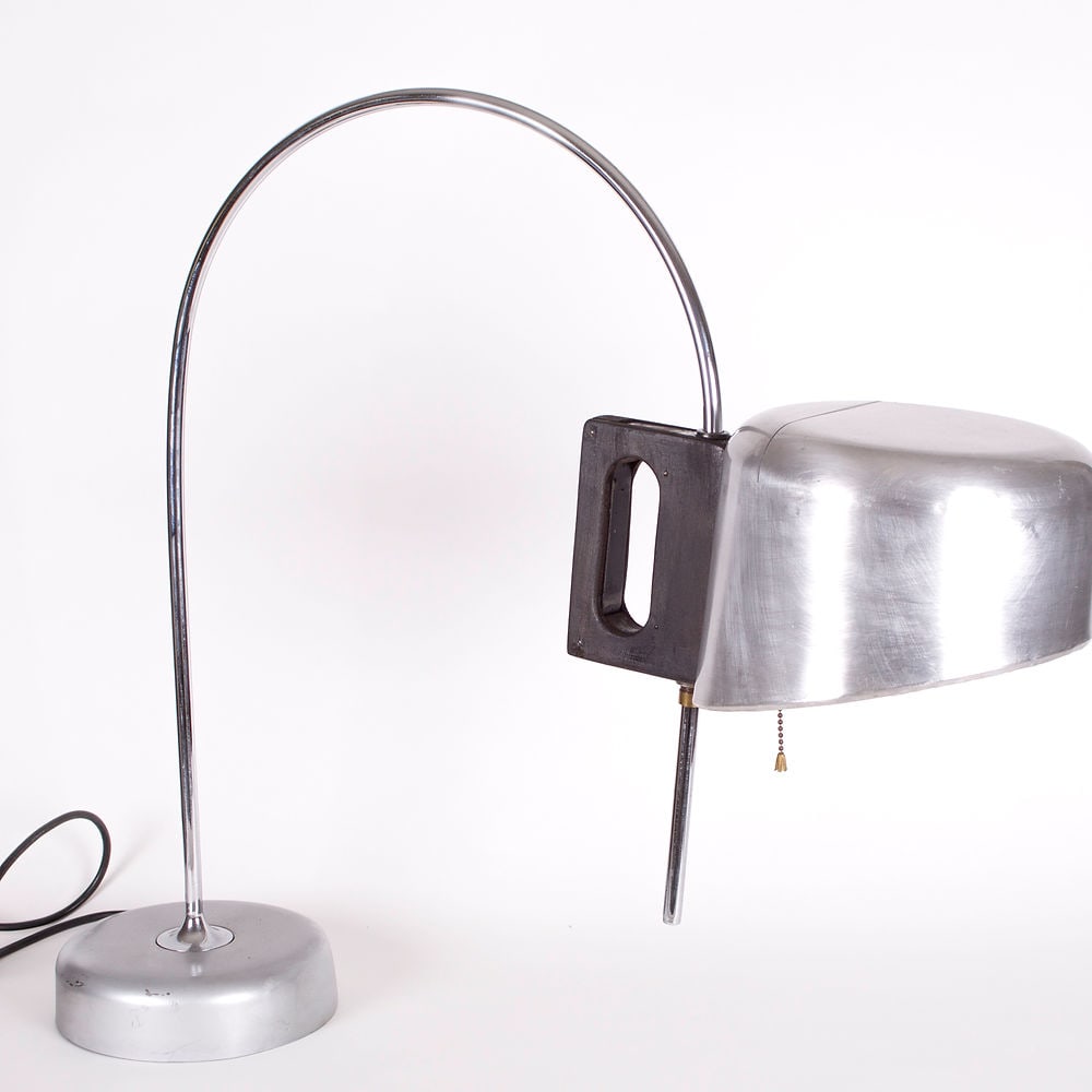 FASE MODERNIST DESK LAMP MID CENTURY Thomas Diaz Magro: Spanish modernist lamp made in the 1970's Thomas Diaz Magro for Fase a Spanish compan. This luminaire manufacturer Fase was founded in Madrid in 1964 by industrial designer Pedro Martín. Mart