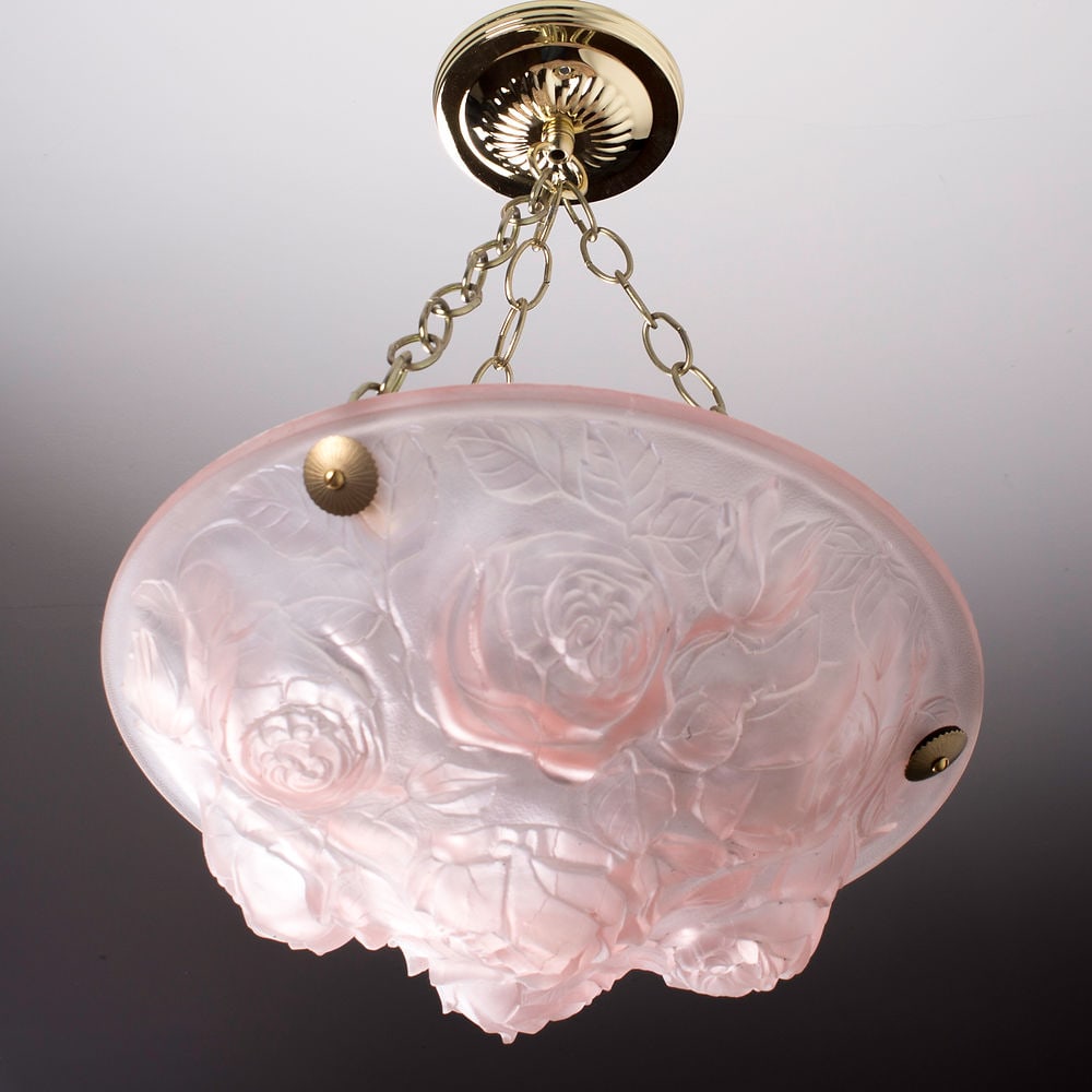 FRENCH ART DECO CHANDELIER GLASS MULLER Rose flower motive pink: This chandelier, crafted in France during the late 1920s to early 1930s, is an unsigned piece by the Muller brothers , whose renowned work was highly desired for their chandeliers and art glass