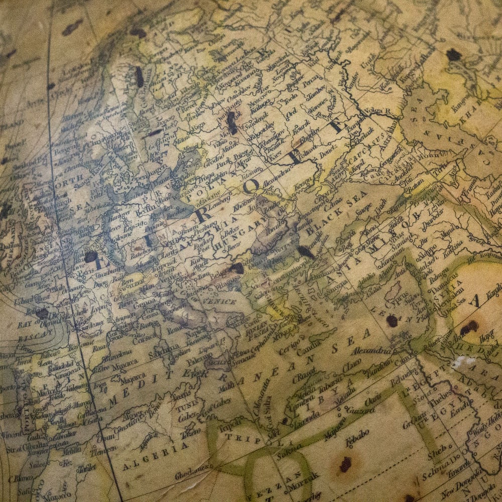 Smith & Son pair "12 of terrestrial and celestial globe 1860 - 3
