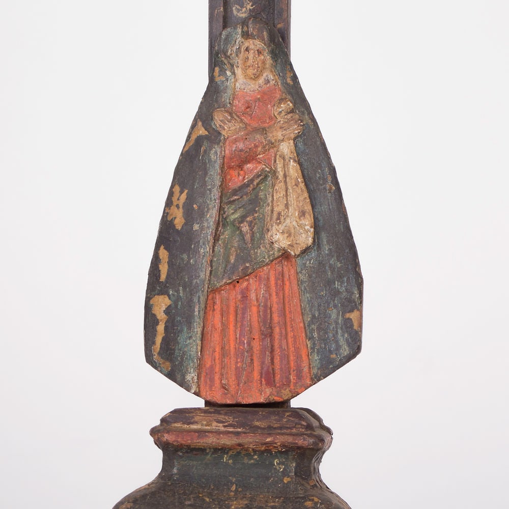 French early 18th Century Carved And Painted Wooden Crucifix - 5