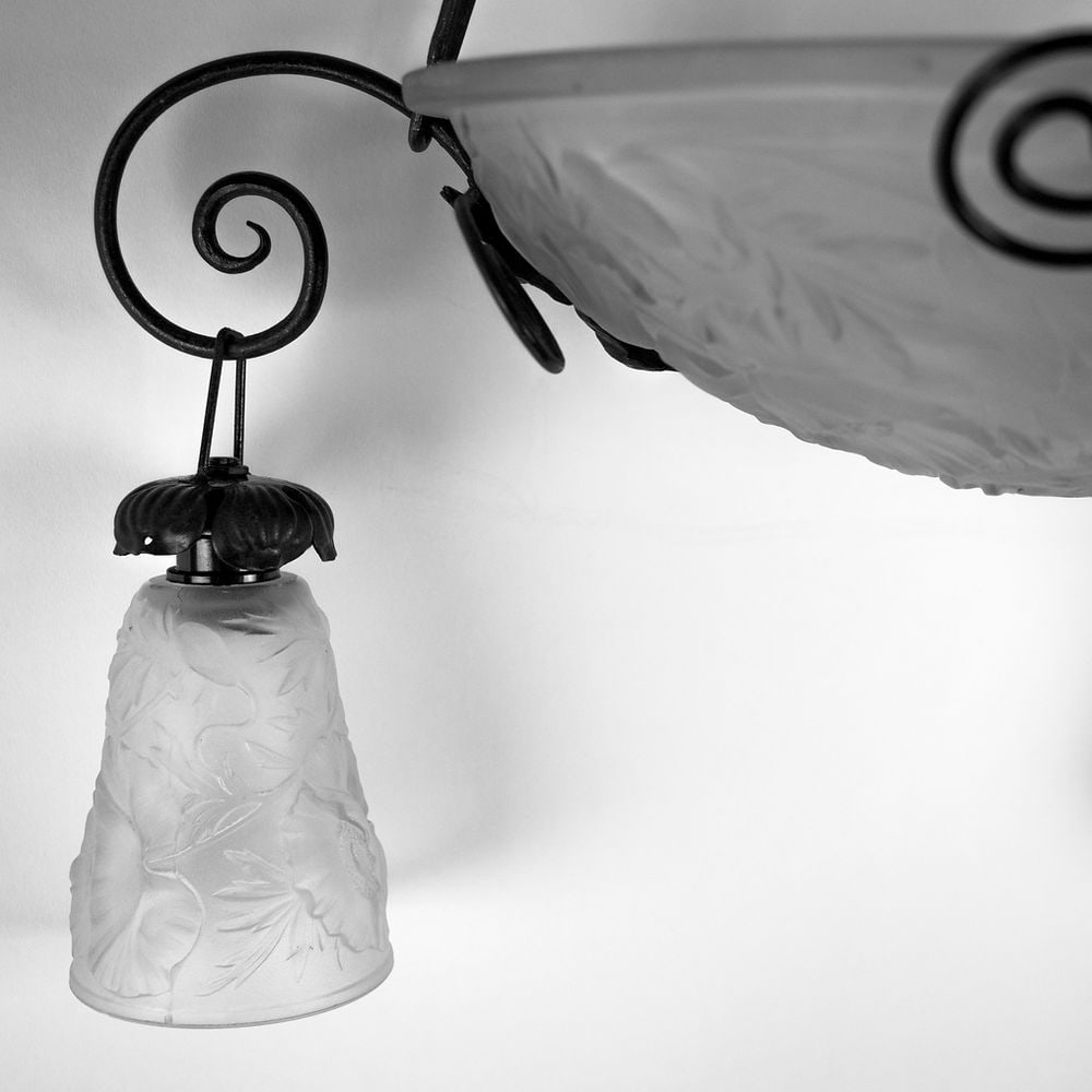 FRENCH ART DECO CHANDELIER MOLDED Molded GLASS CUBIST MULLER Poppy Motive - 4