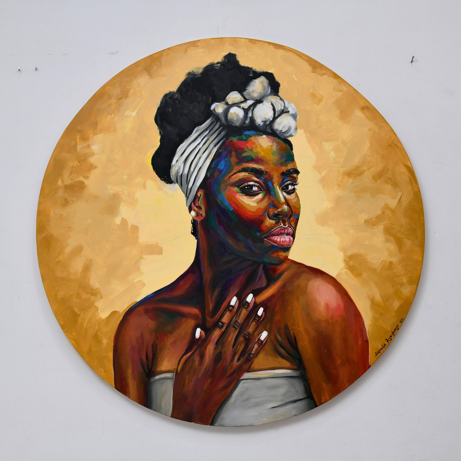 Damola Ayegbayo , Eniyan (Human) 8, 2023: Creator: Damola Ayegbayo (1987, Nigerian) Creation Year: 2023 Dimensions: Height: 48 in (121.92 cm)Diameter: 48 in (121.92 cm) Medium: Canvas,Acrylic Movement & Style: Contemporary Period: 21st