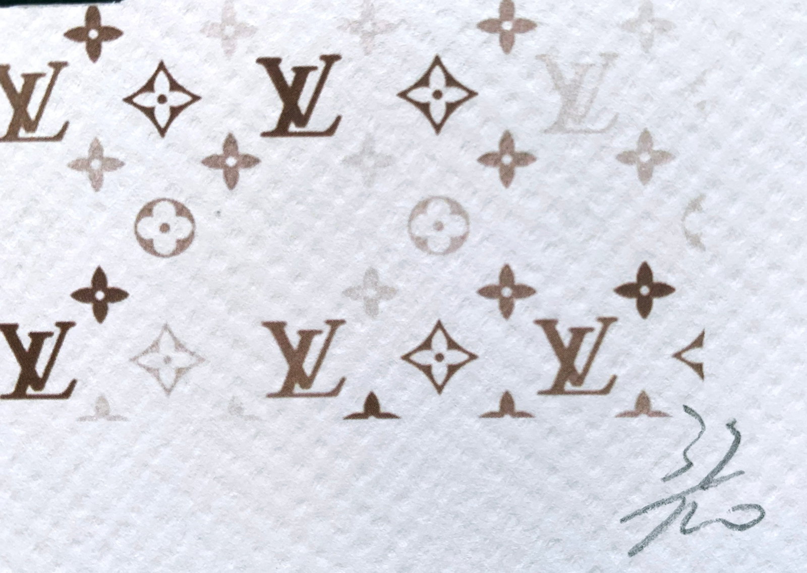 Death NYC Dog YSL Chanel LV Valentino - 3