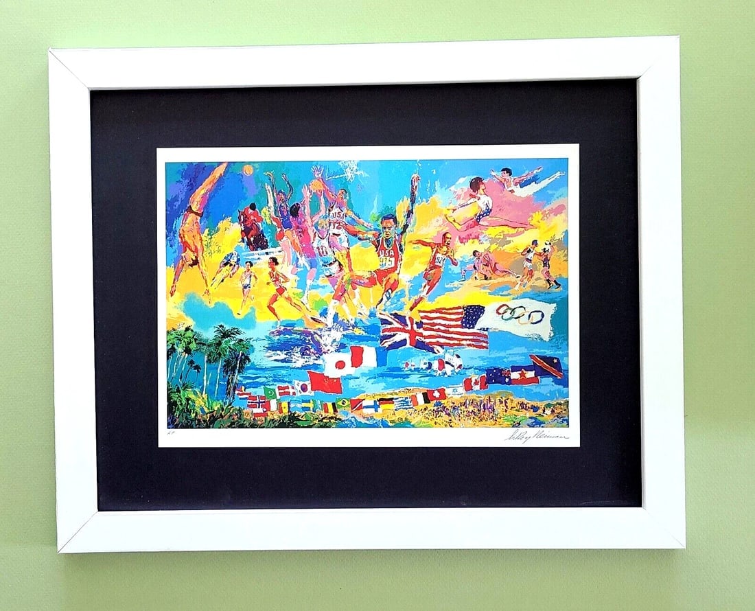 LeRoy Neiman " OLYMPIC GOLD " Signed Pop Art Mounted Framed in New 11x14: Beautiful and Scarce Original 1989 Print After Leroy Neiman " OLYMPIC GOLD " Signed on the Plate This piece is mounted on a 11 x 14 in. black acid free premium black board. Framed covers an area of 15