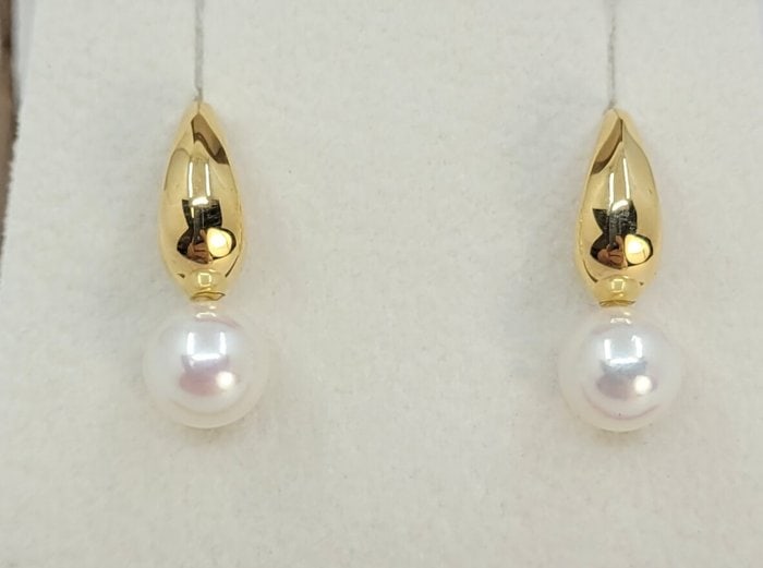 Earrings - 18 kt. Yellow gold - 7.5x8mm Akoya Pearls - 2