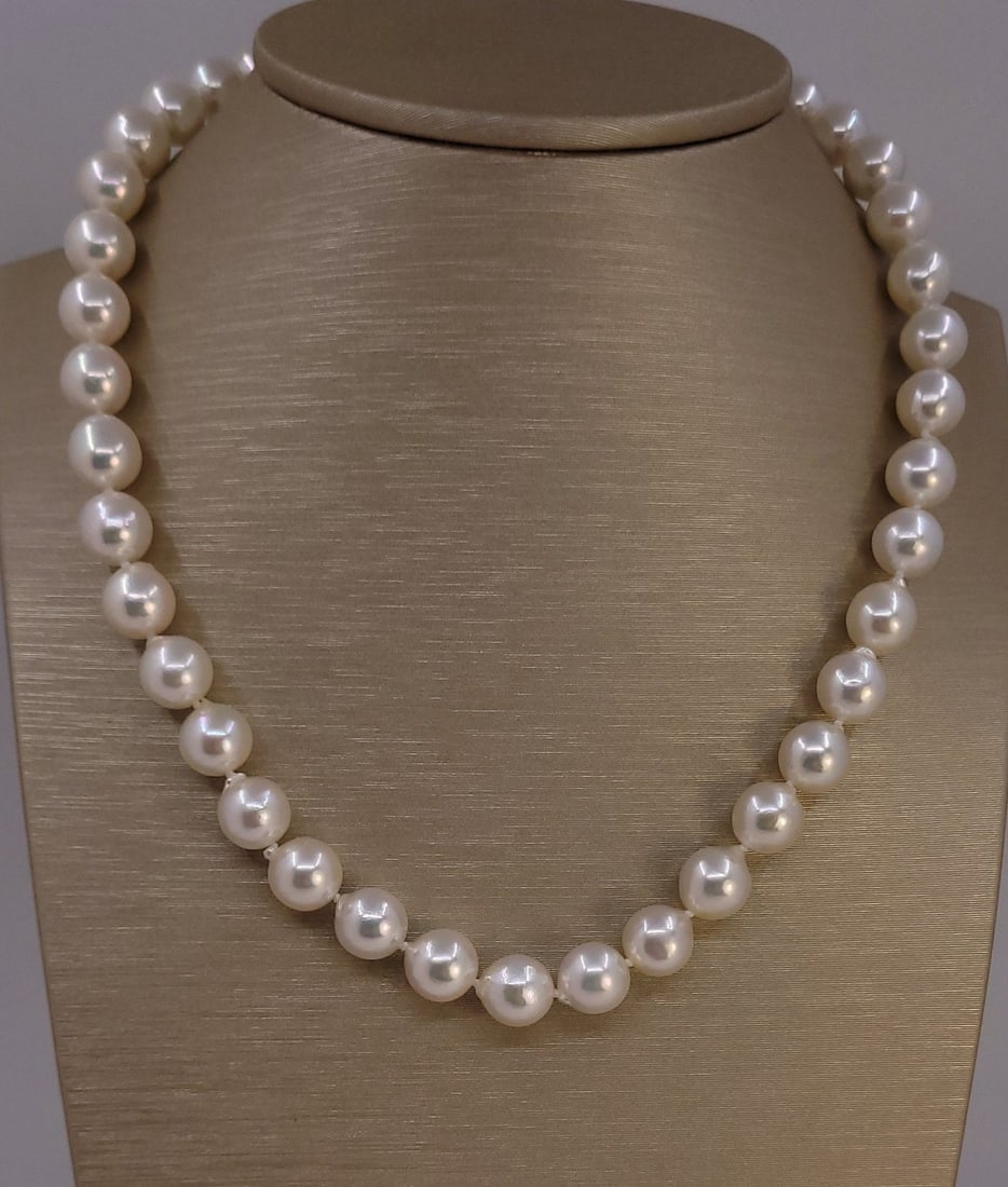 Necklace 9.5x10mm Akoya Pearls - 7