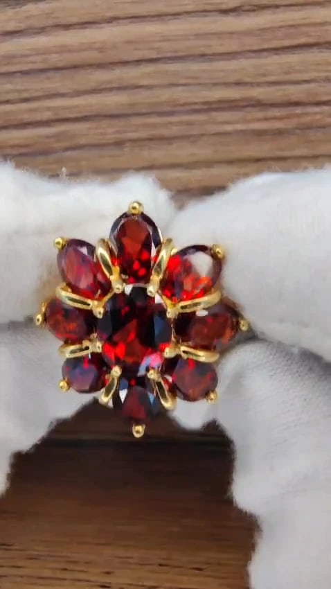 10ct Natural Garnets Clover Ring 10 Karat Yellow Gold 45578 *v - 2