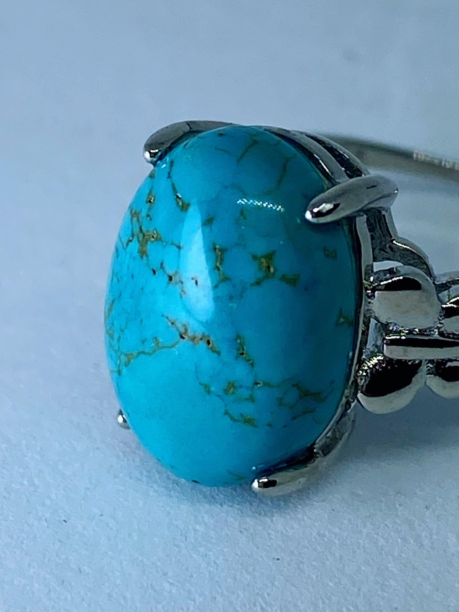 Gemstone Arizona Kingman Gold Web Turquoise silver ring - 2