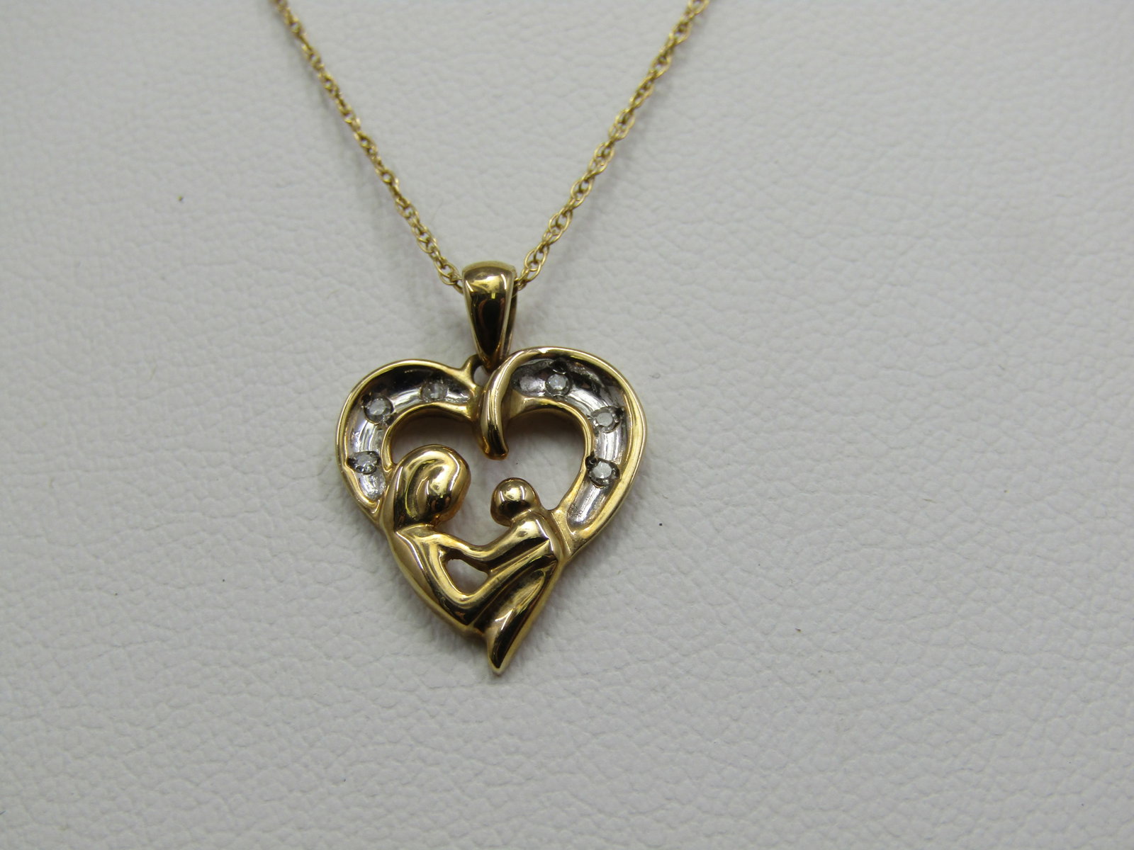 Vintage 10kt Mother & Child Diamond Heart Necklace, 18", Two-Tone - 5