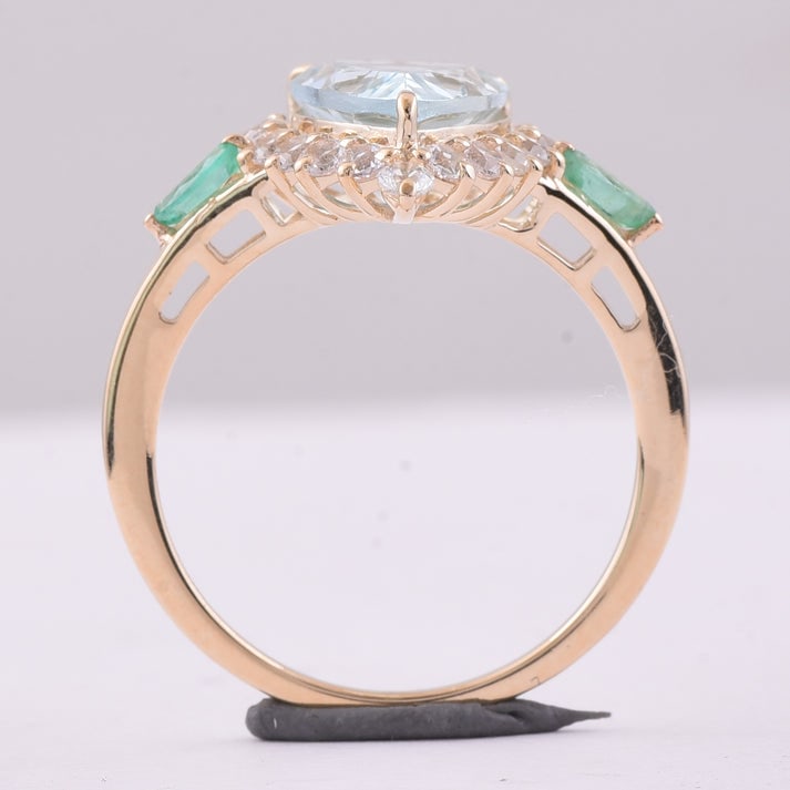 3.53 Ct Pear Aquamarine 9K Gold Ring - 4