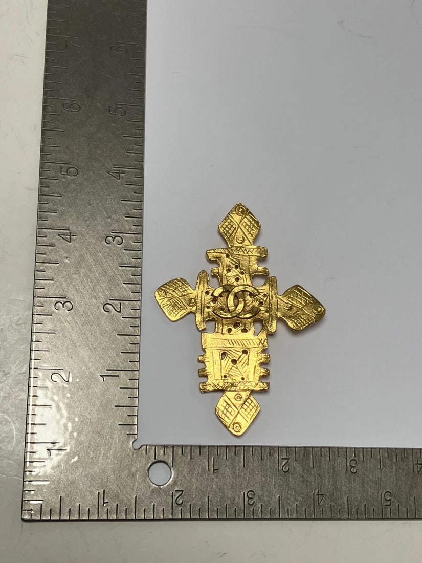Vintage Chanel CC Coco Mark Cross Ethiopian Eastern Orthodox Pin Brooch - 7