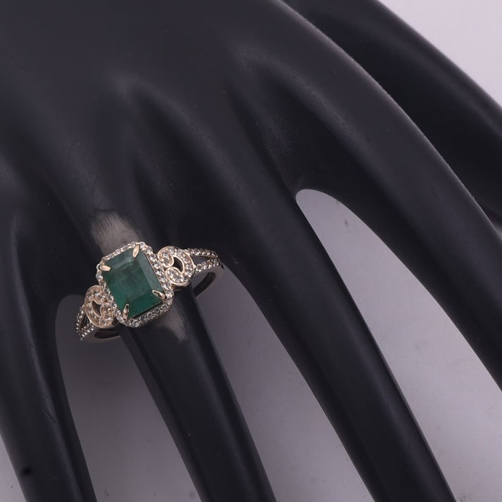 1.73 Ct Octagon Emerald 9K Gold Ring - 2
