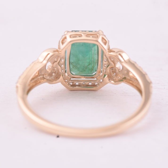 1.73 Ct Octagon Emerald 9K Gold Ring - 3