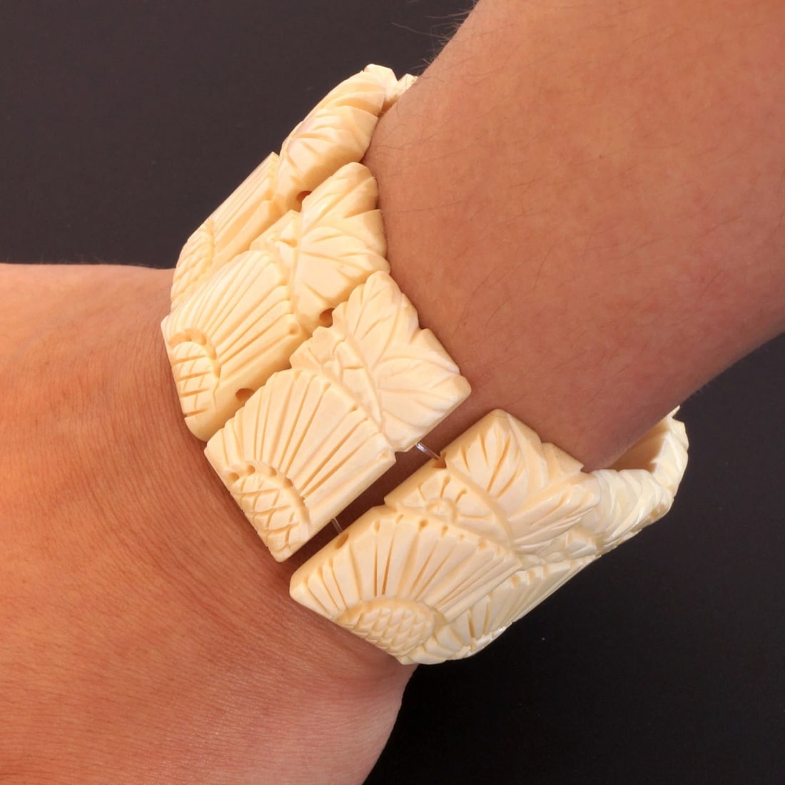 1930s Japanese Bracelet Resin/Celluloid: Title:1930s Japanese Bracelet Resin/Celluloid Size:Overall - 2 in (5.1 cm) diameter, bit will stretch much larger. Each section – 1 ¼ in (3.2 cm) tall x 5/8 in (1.6 cm) wide.