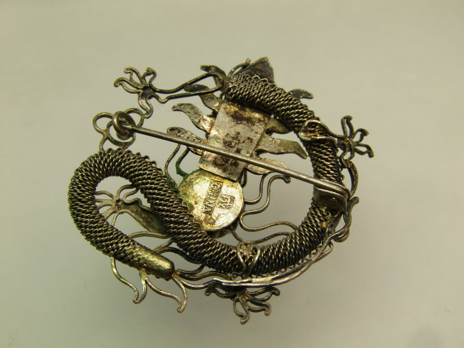 Antique Filigree Dragon Brooch, Rhinestone Eyes, Chinese Import, Early 1900's. - 4