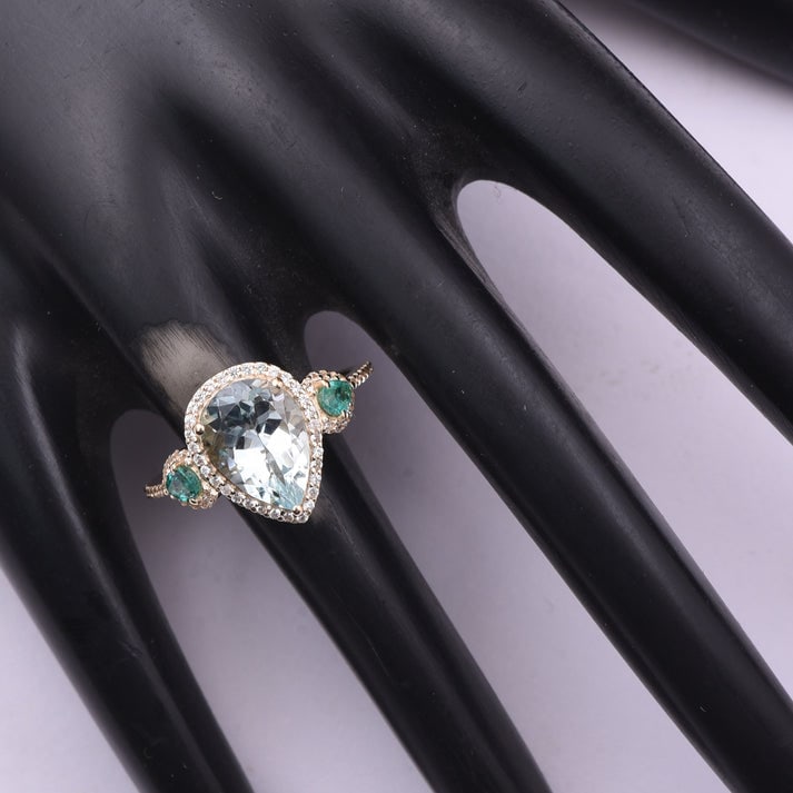 3.09 Ct Pear Aquamarine 9K Gold Ring - 2