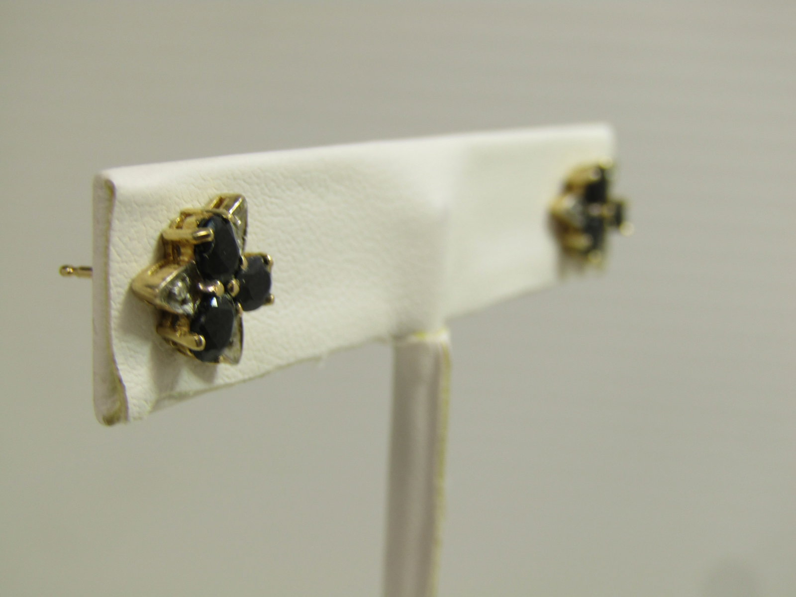 Vintage 10kt Sapphire Diamond Earrings, Pierced, 1980's - 2