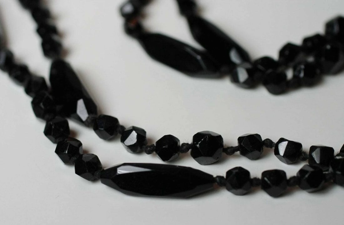 Victorian Faceted Jet Bead Flapper Necklace - 4
