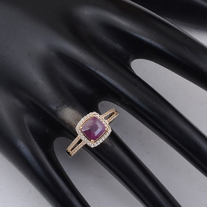 2.15 Ct Cushion Fancy Sapphire 9K Gold Ring - 2