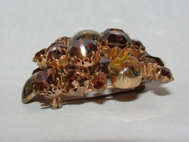 Large Faceted Austrian Crystal Brooch and Murano Glass Cabochons - 3