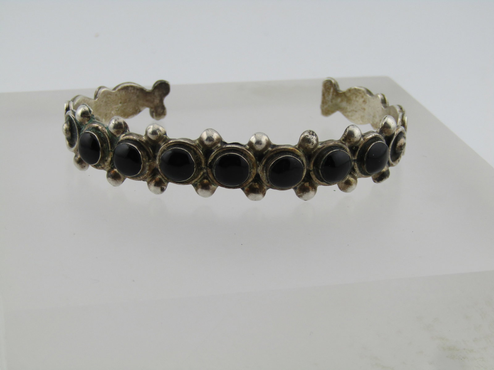 Vintage Sterling Mexico Black Obsidian Cuff Bracelet, Unisex, 7" 1960's-1970's - 3