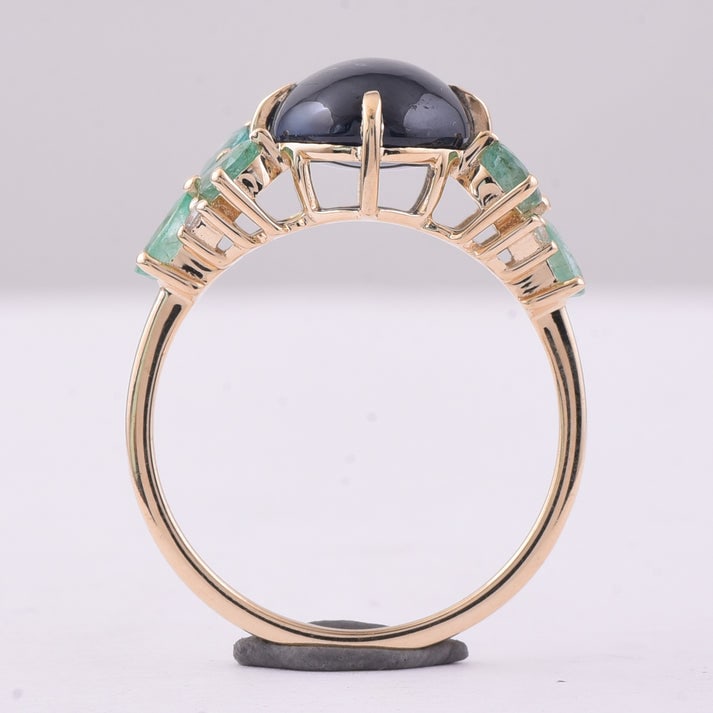5.82 Ct Oval Sapphire 9K Gold Ring - 4