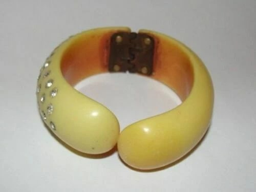Butterscotch Bakelite Rhinestone Clamper Bracelet - 3