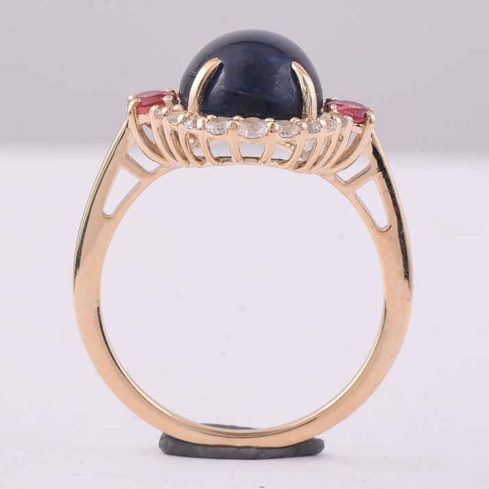 6.11 Ct Oval Sapphire 9K Gold Ring - 4