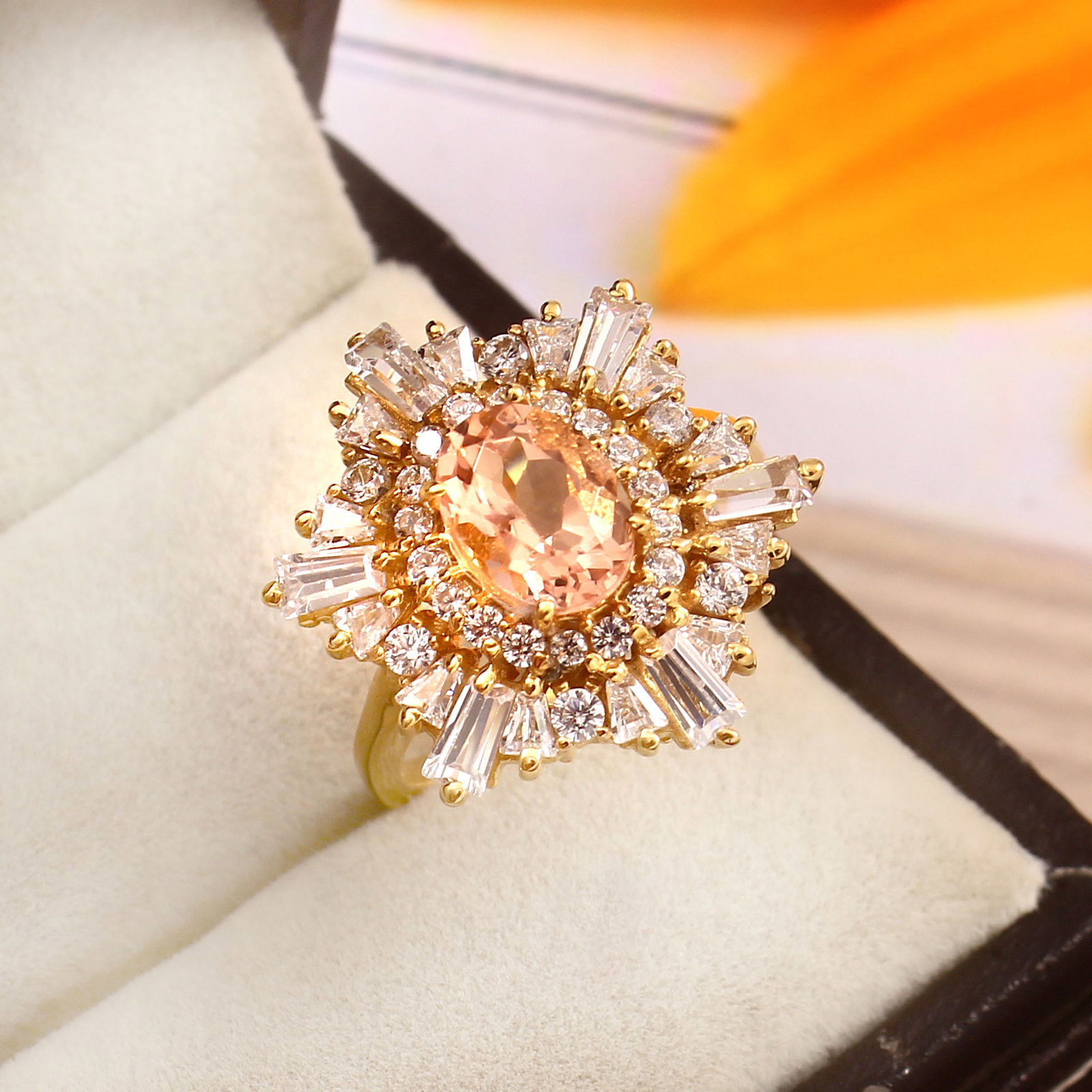 1.3 Carat Created Morgonite 925 Sterling Silver Cluster Ring: Title:1.3 Carat Created Morgonite 925 Sterling Silver Cluster Ring Description:Ring DetailDesign : Cluster Ring Stone Name : Created MorgoniteColor : Pink & WhiteJewelry Weight : 3.4 CaratMeasurment