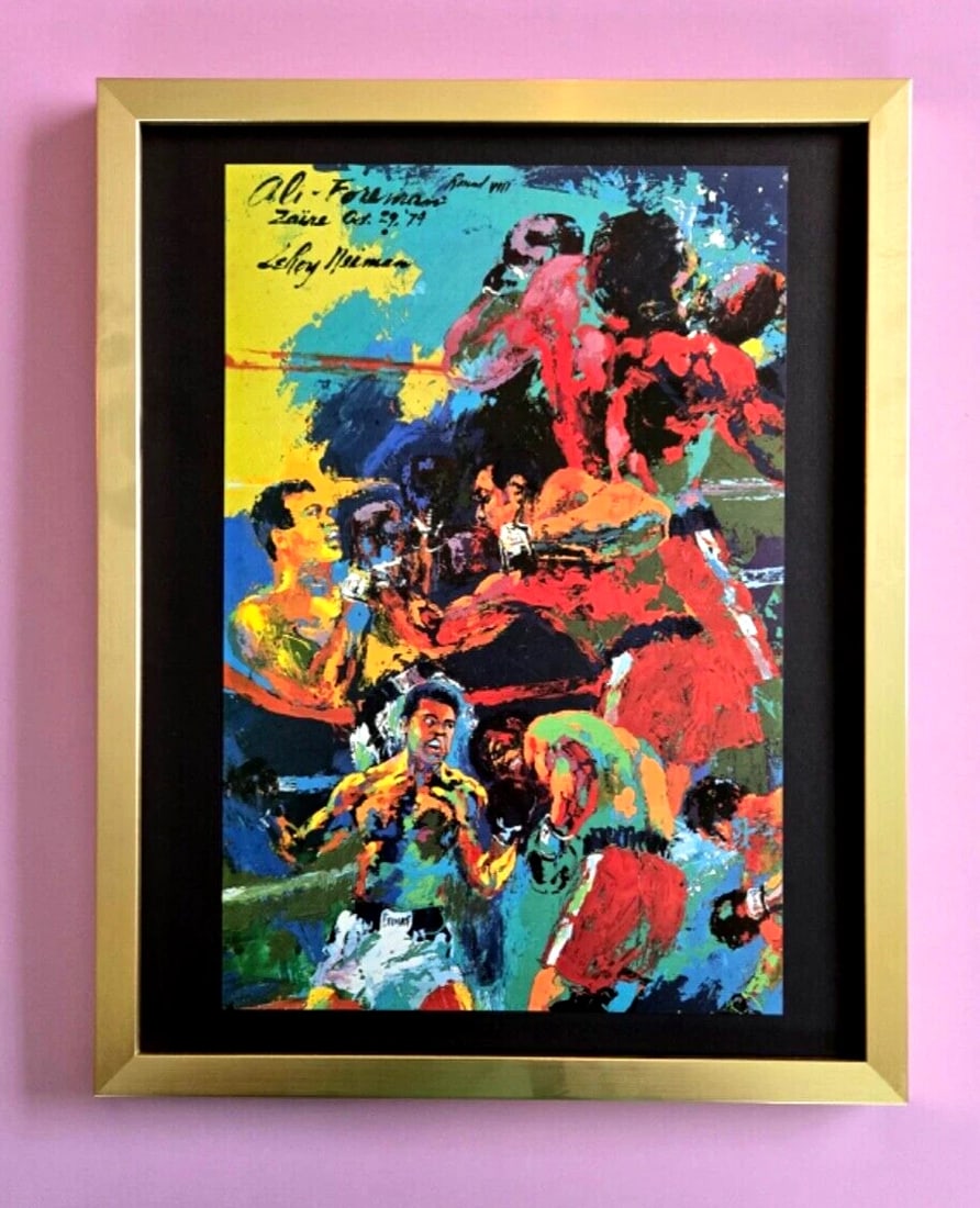 LEROY NEIMAN + MUHAMMAD ALI FOREMAN BOXING 1970'S PLATE SIGNED PRINT + FRAMED: We have for Sale this LEROY NEIMAN AWESOME VINTAGE 1970'S PRINT SIGNED ON THE PLATE NEW FRAME COVERS AN AREA OF 15 X 12 in MOUNTED AND FRAMED EXCELLENT CONDITIONS WILL BE CAREFULLY SHIPPED WITH TRACKI