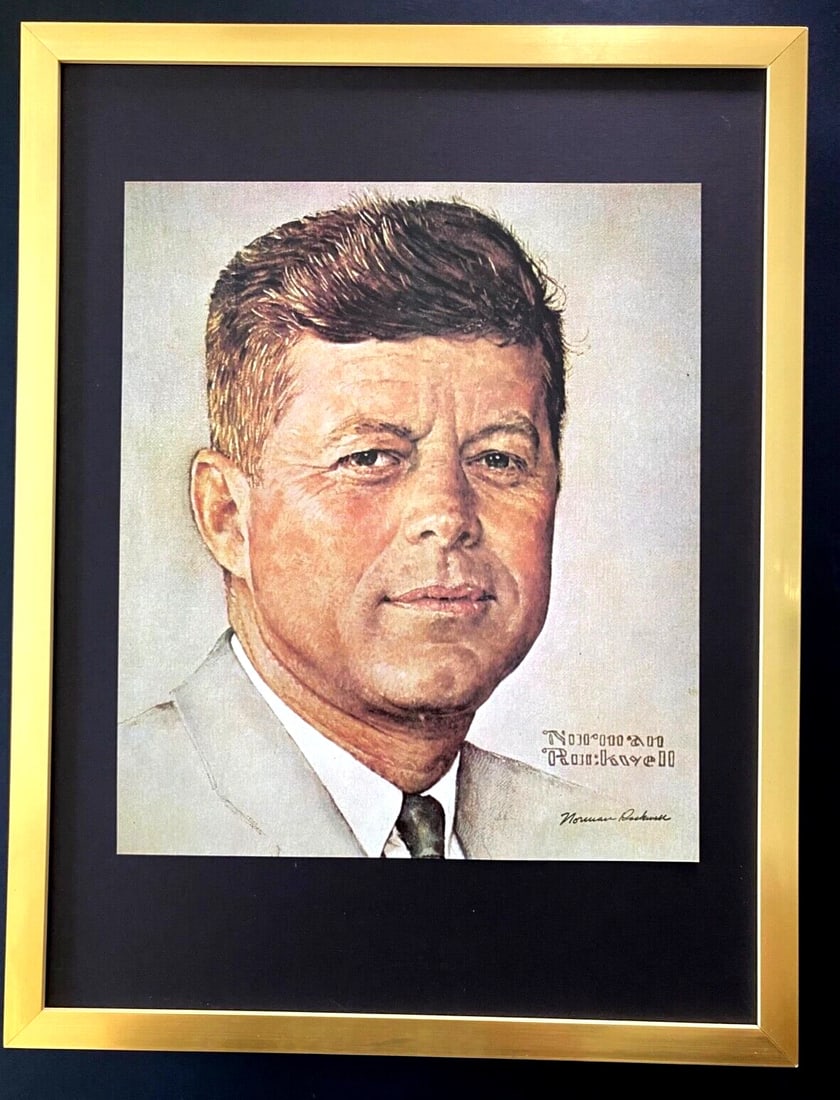Framed Norman Rockwell Signed Print 1970s Americana Art Decor Ready to Hang: Norman Rockwell AWESOME 1970's PRINT " John F. Kennedy " FACSIMILE SIGNED IN INK SIZE OF THE PRINT: 11 X 9 1/2 in FRAME COVERS AN AREA OF 17 X 12 in MOUNTED AND FRAMED EXCELLENT CONDITIONS Please