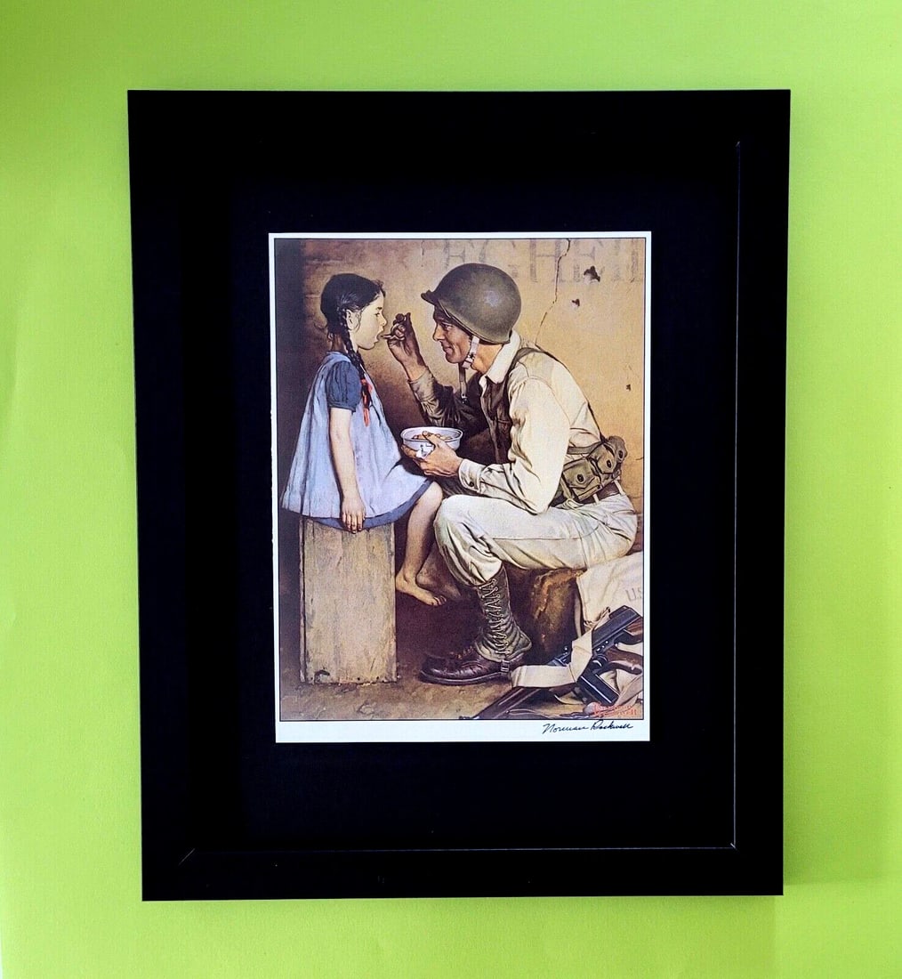NORMAN ROCKWELL + AMERICANA + SIGNED MILITARY RARE PRINT FRAMED READY TO HANG: Norman Rockwell AWESOME 1970's PRINT FACSIMILE SIGNED IN INK FRAME COVERS AN AREA OF 16 X 13 in PRINT IS MOUNTED OVER A BLACK BOARD AND FRAMED IN BRAND NEW FRAME EXCELLENT CONDITIONS Please note that