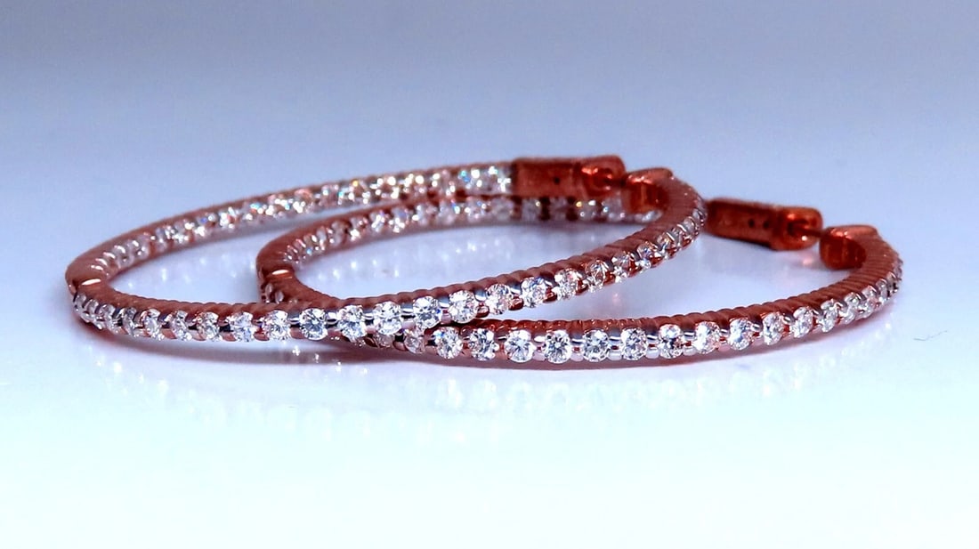 2.78ct Natural Round Diamond hoop earrings 14kt 1.7 inch single share prong**: Title: 2.78ct Natural Round Diamond hoop earrings 14kt 1.7 inch single share prong** Description: Large sized natural diamond hoop earrings. Single sharing prong design 2.78 carat round brilliant diam